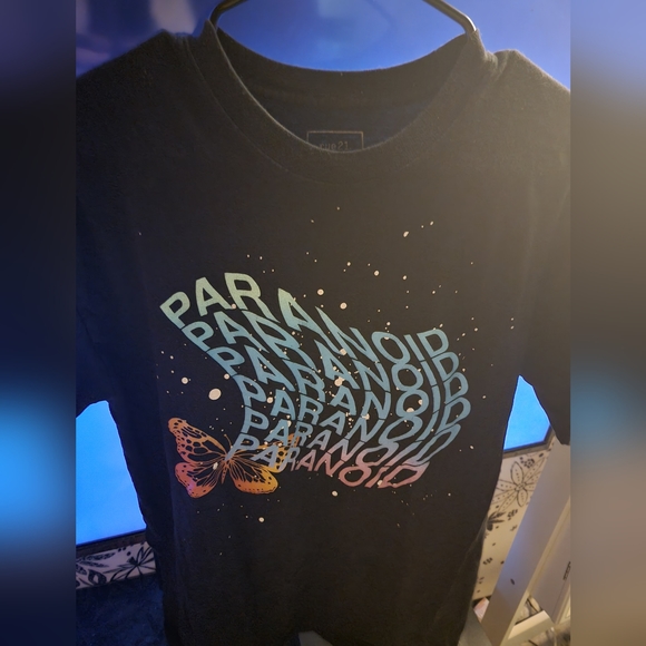 Rue 21 Paranoid shirt - Picture 1 of 2